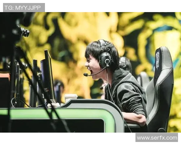 周伟专访：从职业选手到电竞评论员的英雄联盟成长之路